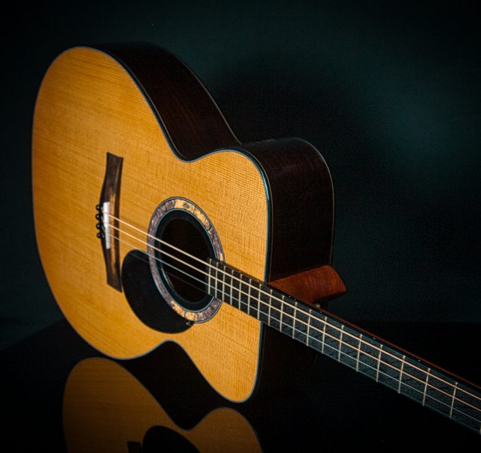 Tenor Guitar